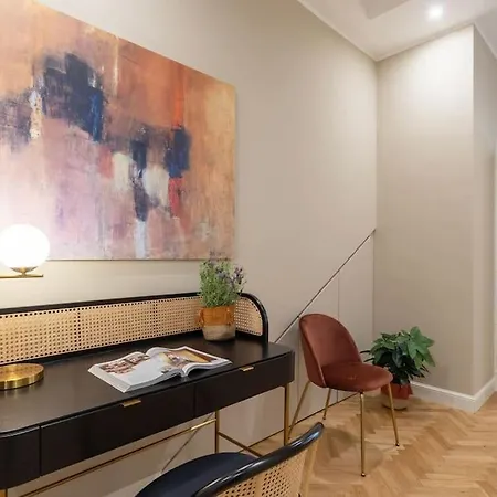 Apartment Rinascimento Luxury In *