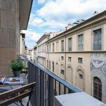 Apartamento Rinascimento Luxury In Florencia